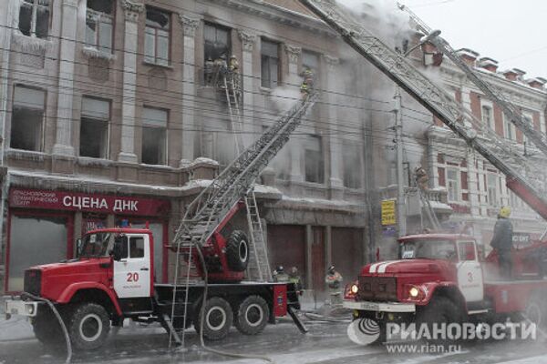 Потушен пожар в центре Красноярска в театра Пушкина в Красноярске