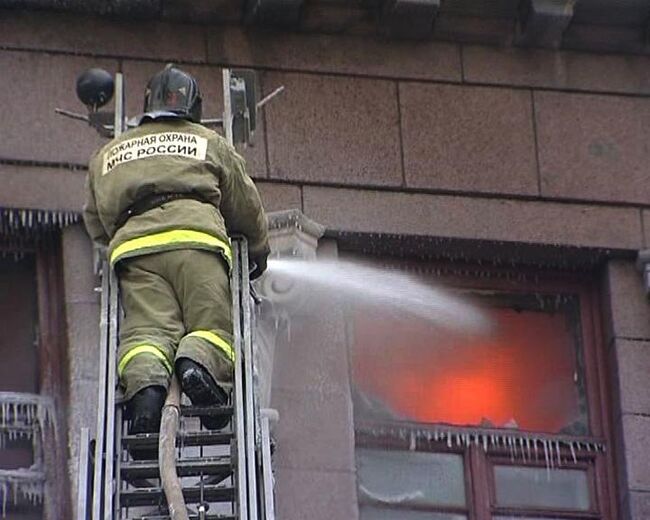 Пожар в театре имени Пушкина в Красноярске. Видео с места ЧП