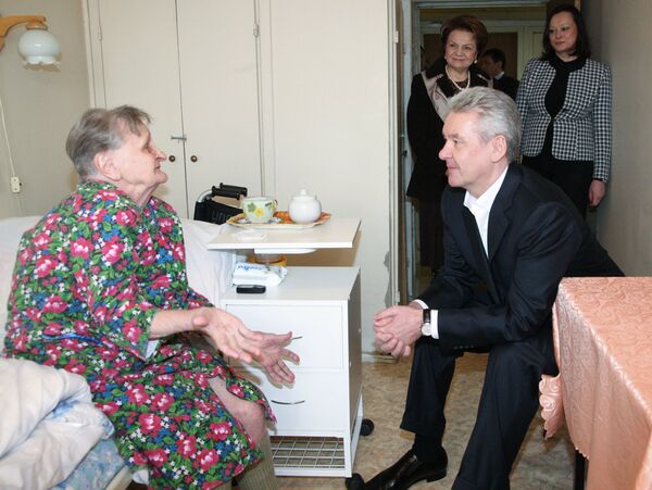 Мэр Москвы Сергей Собянин посетил пансионат для ветеранов труда. Архив