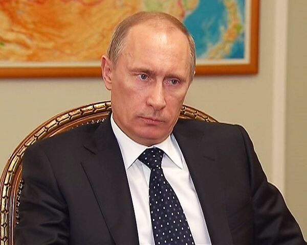 Путин велел Голиковой навестить пострадавших при теракте в Домодедово