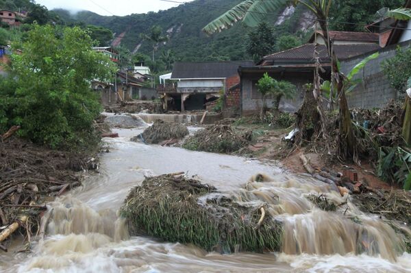 Режим чрезвычайной ситуации из-за паводка объявили 43 города Бразилии