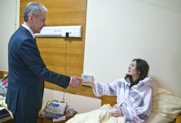 Мэр Москвы Сергей Собянин посетил городскую больницу № 31, где находятся пострадавшие в результате теракта в аэропорту Домодедово