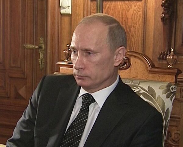 Путину доложили, что опознаны 34 жертвы теракта в Домодедово