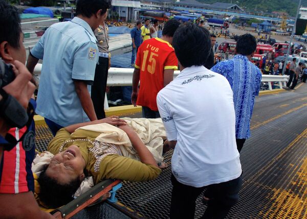Не менее 17 человек погибли в результате пожара на пароме в Индонезии
