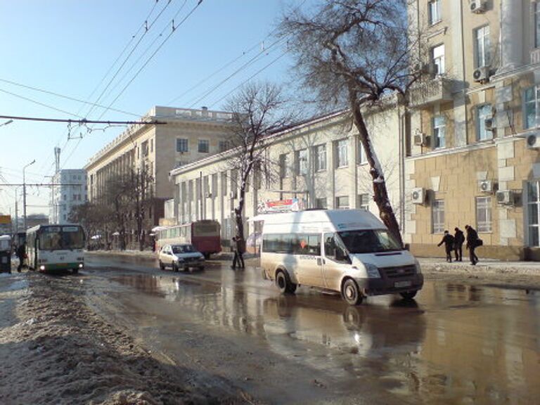 Борьба со снежными заносами в Ростове-на-Дону