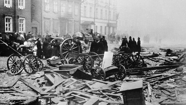 Разрушенные улицы после Кронштадтского восстания