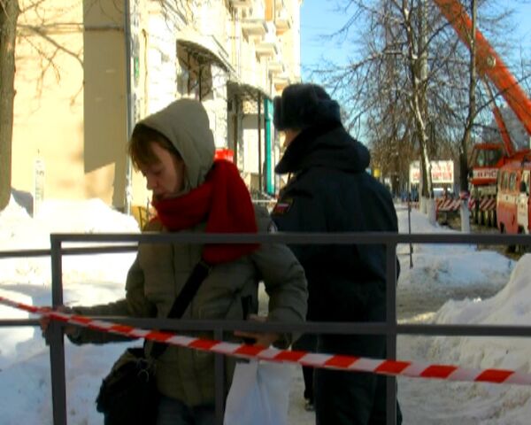 Жильцы обрушившегося в Ярославле дома смогли забрать личные вещи