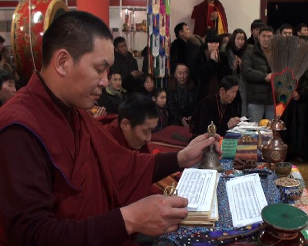 Тысячи забайкальских буддистов встретили лунный Новый год