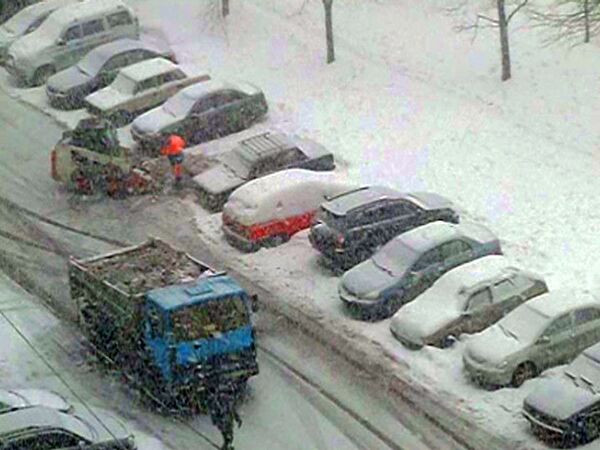 На Москву обрушился снегопад 