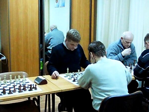 В Вологде школьник победил турнире, обыграв опытных шахматистов 