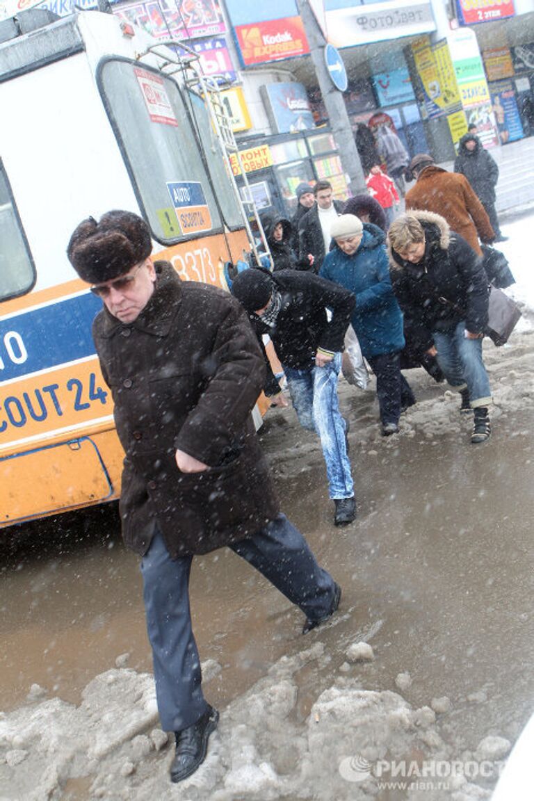 Последствия снегопада в Москве