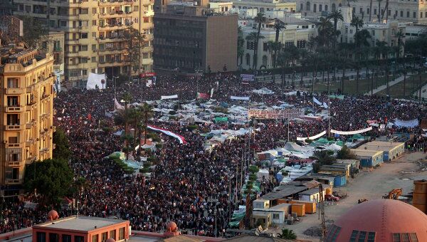 Ситуация в Каире на площади Тахрир 8 февраля 2011 г.
