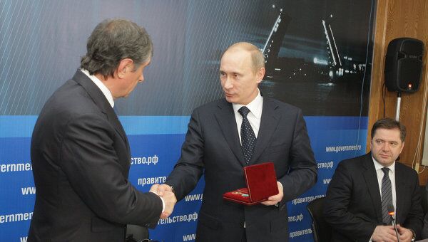 Премьер-министр РФ В.Путин провел совещание о результатах работы ТЭК в 2010 году