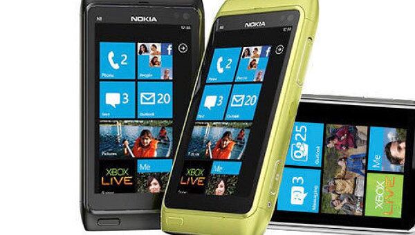 Телефон Nokia на системе windows phone. Архив