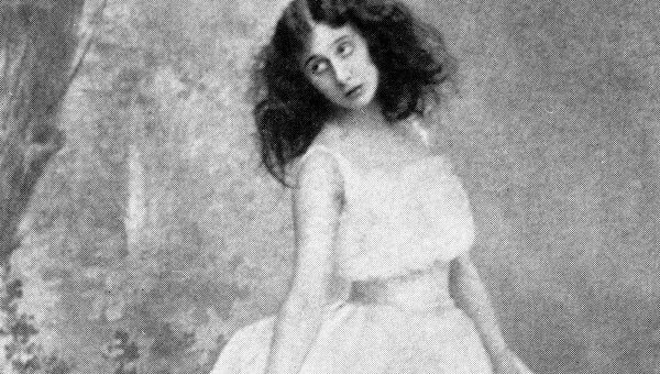 Анна Павлова в сцене из балета Жизель. 1904 год