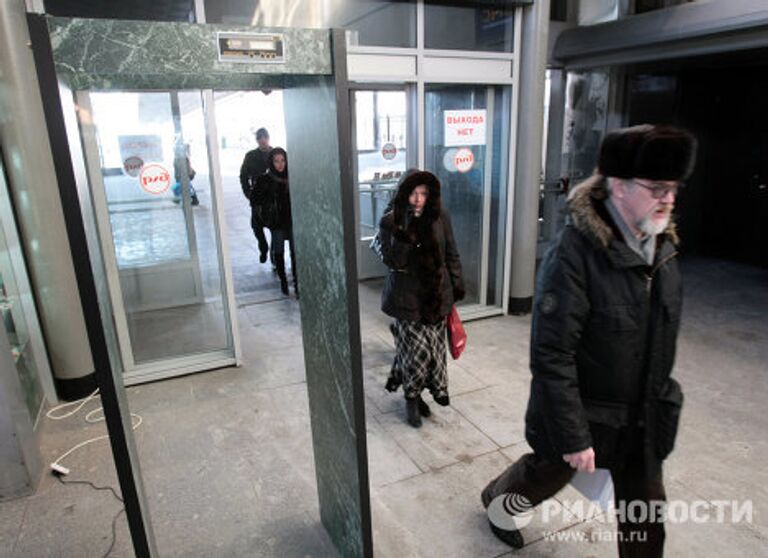 Усиление мер безопасности на Московском вокзале в Санкт-Петербурге