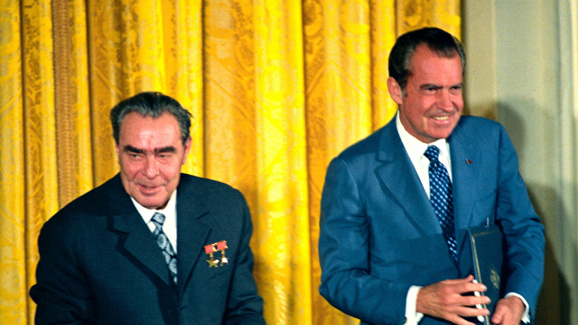 Встреча Л.Брежнева и Р.Никсона в Белом доме  - РИА Новости, 1920, 24.06.2022
