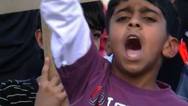 Дети Бахрейна протестуют против правительства наравне со взрослыми  