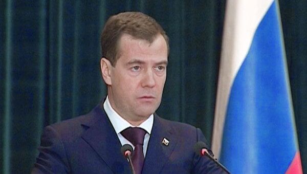 Медведев грозит увольнениями за давление на следствие по игорному бизнесу