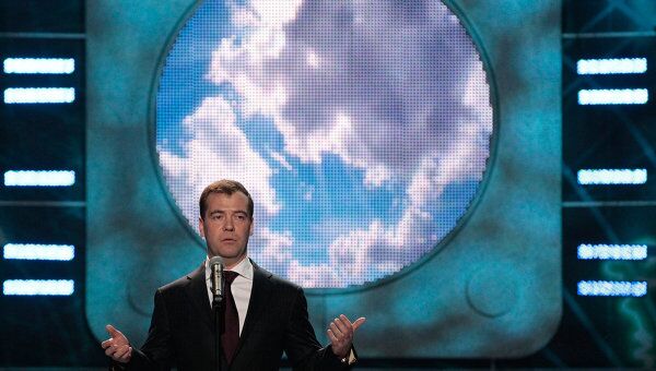 Дмитрий Медведев выступил на торжественном вечере, , посвященном Дню защитника Отечества