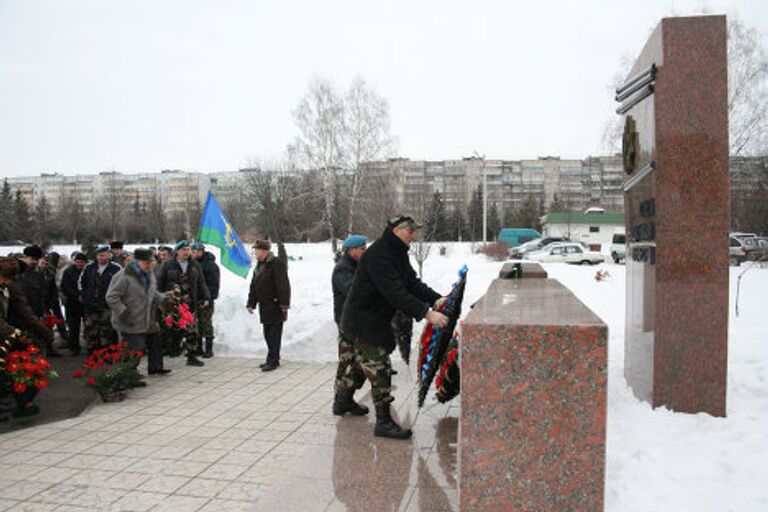 Возложение цветов в Железногорске 