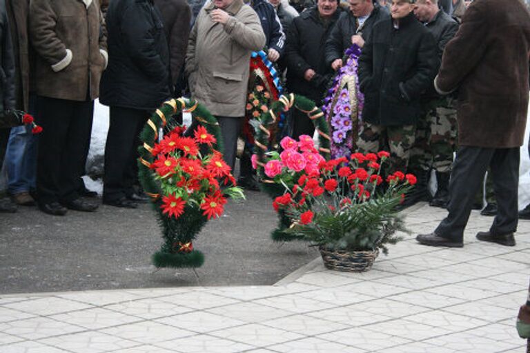 Возложение цветов в Железногорске 