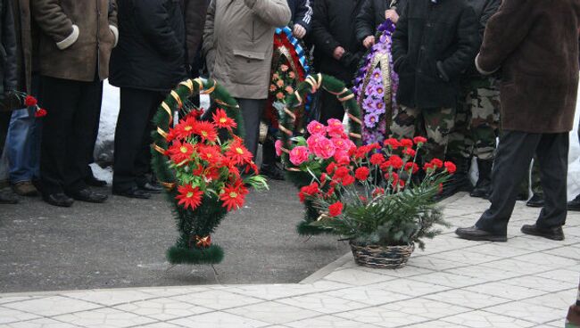 Возложение цветов в Железногорске 