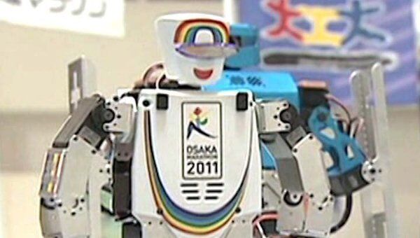 Роботы-андроиды впервые бегут наперегонки на марафонской дистанци
