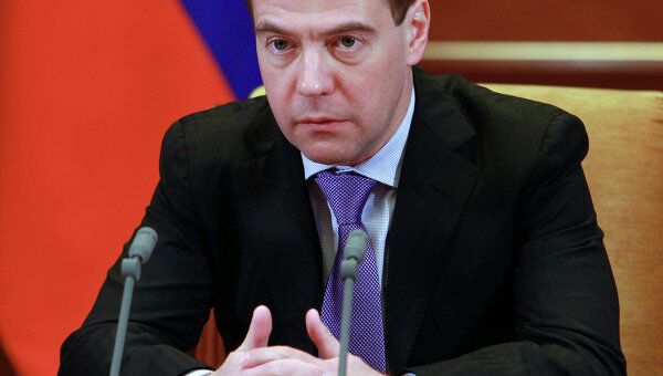 Президент РФ Д.Медведев обсудил с полпредами взаимодействие в борьбе с терроризмом
