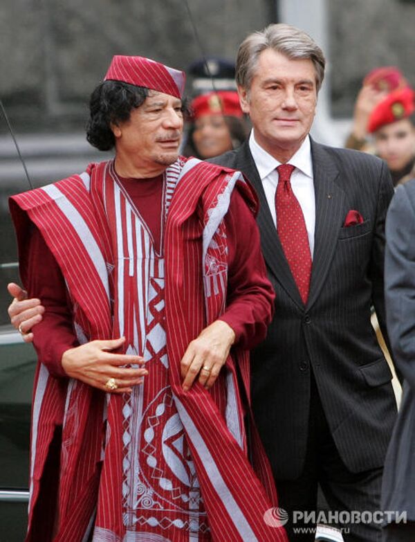 Официальная встреча Виктора Ющенко и Муамара Каддафи в Киеве