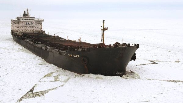 Ледовая проводка ледоколами судов в Финском Заливе
