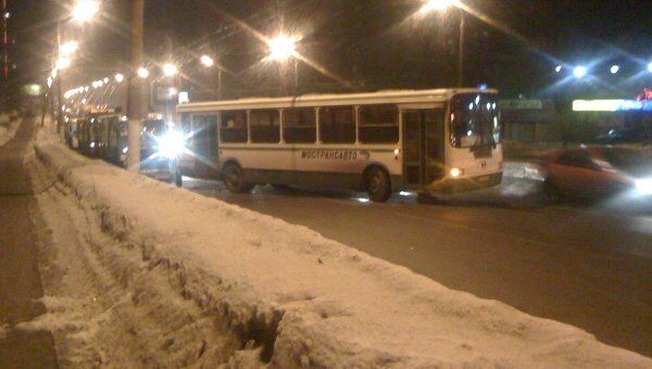  ДТП с участием автобуса и легкового автомобиля на юге Москвы