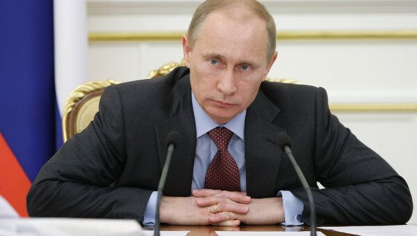 Премьер-министр РФ Владимир Путин проводит совещание в Доме правительства РФ