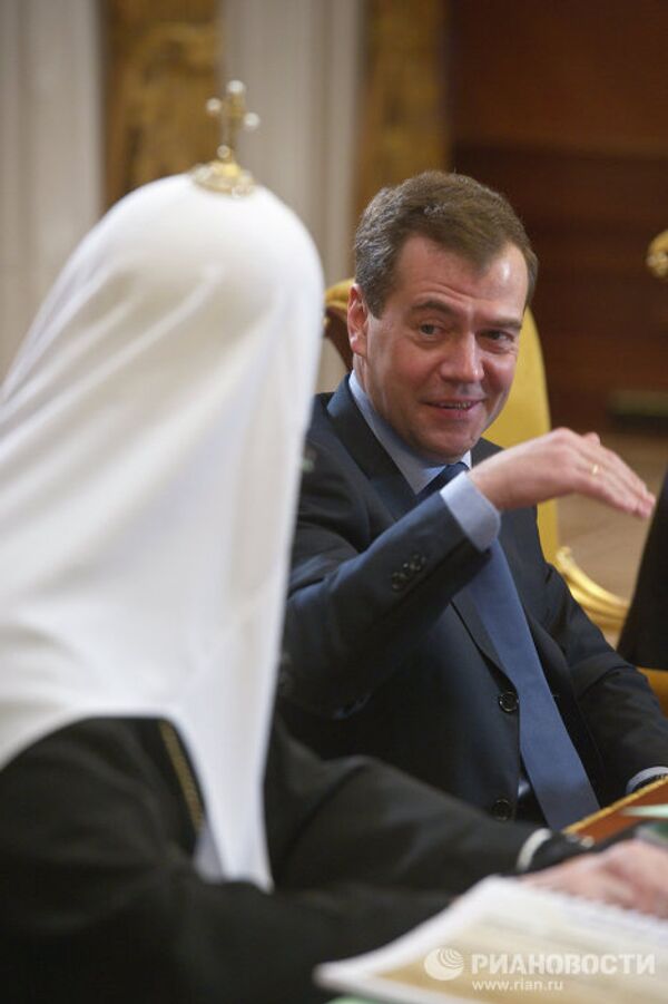 Д.Медведев провел Попечительский совет по восстановлению храма Ново-Иерусалимского монастыря