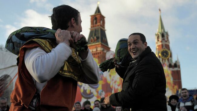 Праздник Широкая Масленица-2011 на Васильевском спуске в Москве