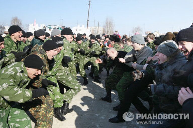 Празднование Масленицы в Новосибирской области