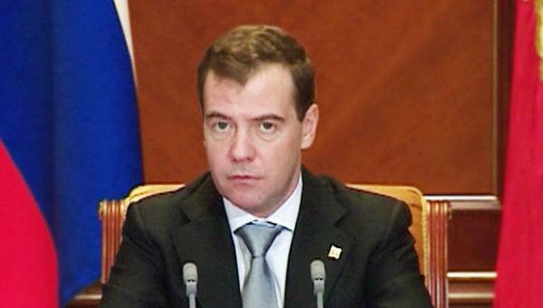 Медведев призвал обновлять Гражданский кодекс без дурацких изменений