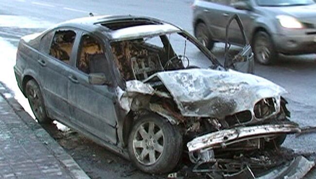 BMW врезался в Land Cruiser и сгорел