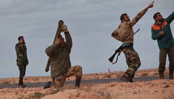 Бойцы сирийской оппозиции. Архивное фото