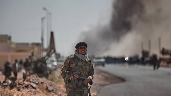 Войска Каддафи прорвались к центру нефтяного порта Рас-эль-Ануф