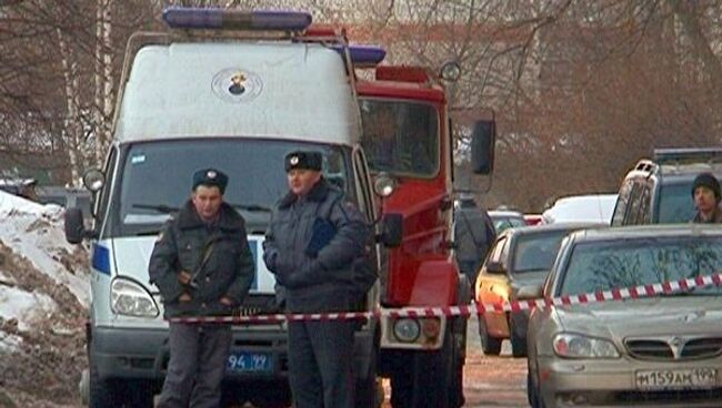 Двойной взрыв у дома для сотрудников ФСБ. Видео с места ЧП