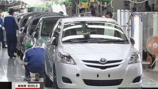 Автоконцерны Японии приостановили заводы из-за стихийных бедствий