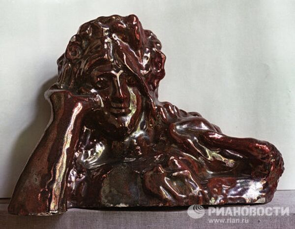 Скульптура Михаила Врубеля Весна
