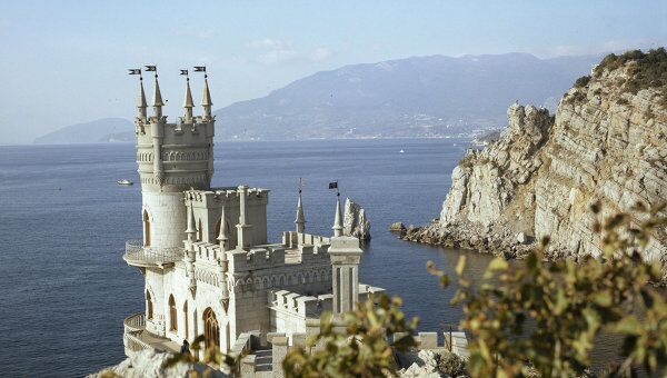 Замок Ласточкино гнездо. Крым. Архивное фото
