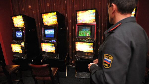 Деятельность крупного подпольного казино пресечена в центре Москвы