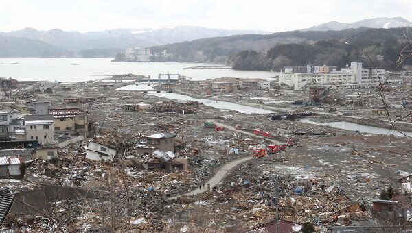 Разрушенный цунами город Минами-Сенрику в Японии. Архив