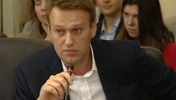 Навальный не верит в неприкасаемых и сказки про летучий корабль