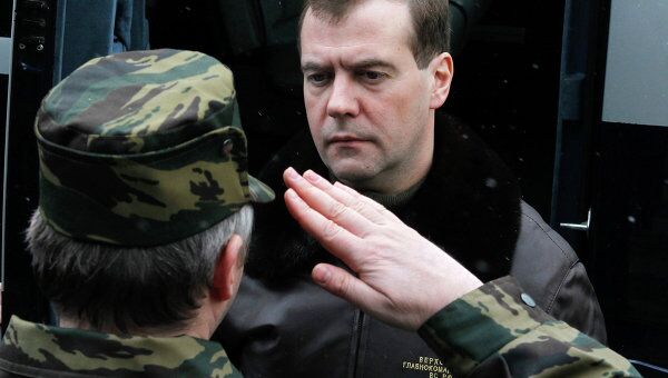 Президент РФ Д.Мнедведев наблюдал за учениями на базе отряда ОМОН Зубр в Щелково