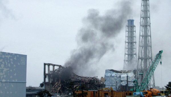 Уровень радиации на Фукусима-1 после выброса черного дыма снизился