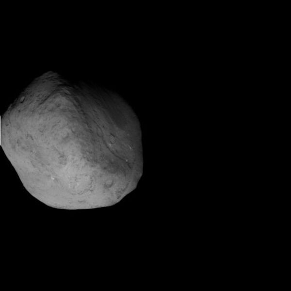 Зонд Stardust сделал снимки кометы Темпель-1